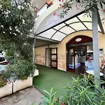 Hotel Lido 2*