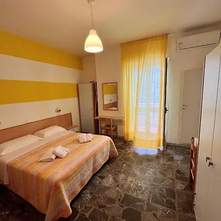 维耶斯泰丽都酒店 2* 维耶斯泰