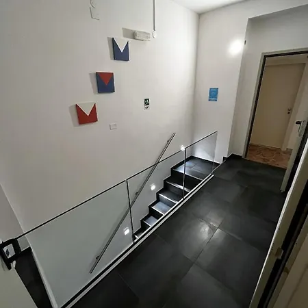 Lido Hotel 2*