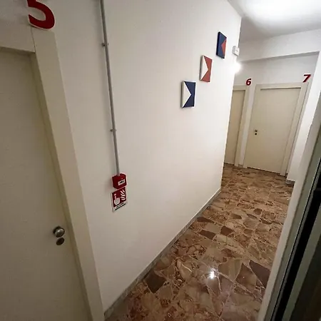 Lido 2* 비에스테